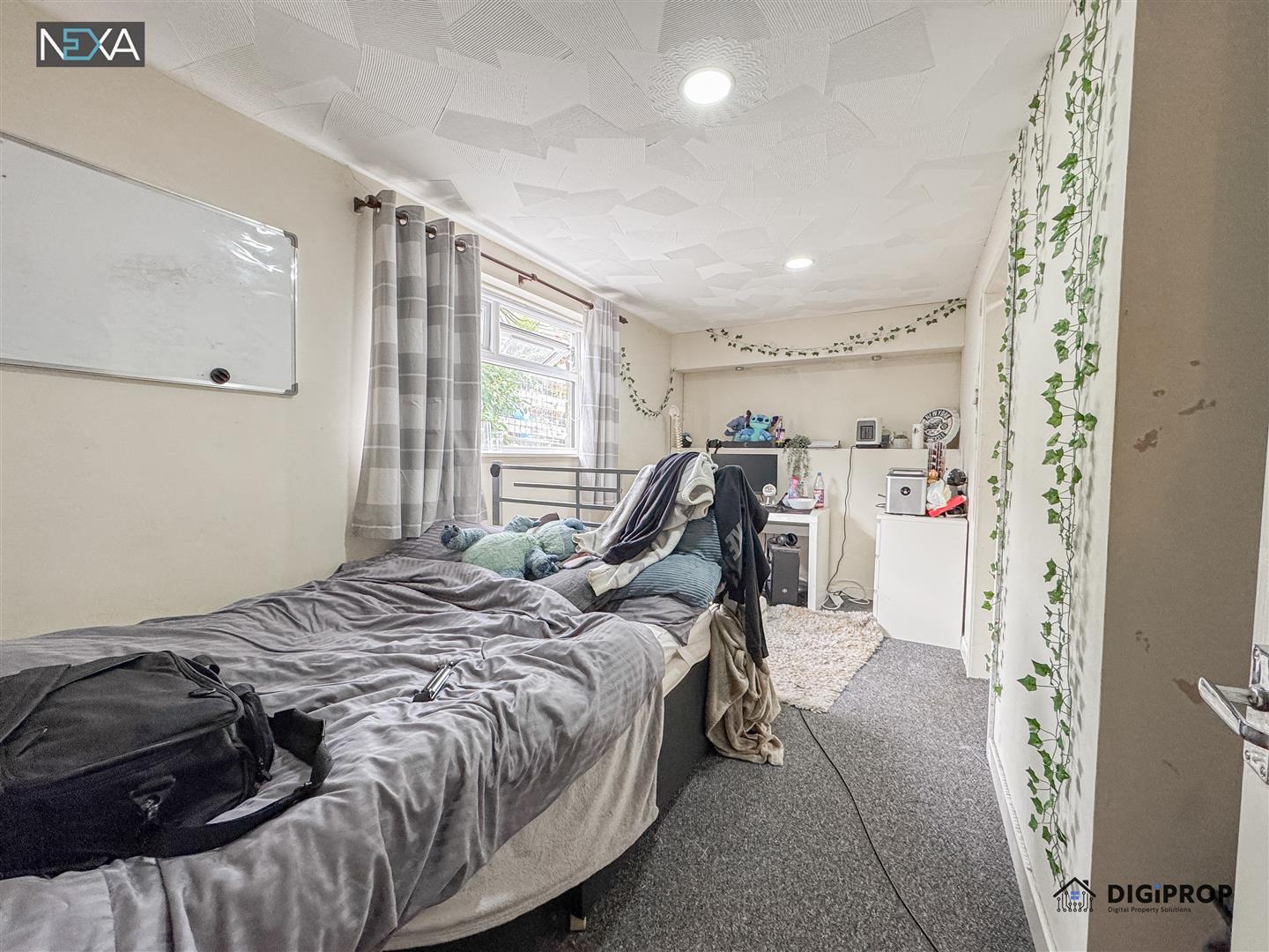 room for rent tower street