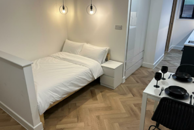 studio for rent willis road