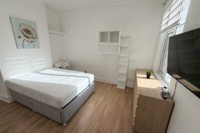 house - terraced for rent 32, playfair road