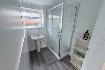 house - terraced for rent 32, playfair road