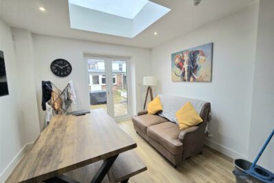 house for rent oriel road