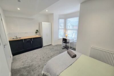 house for rent oriel road