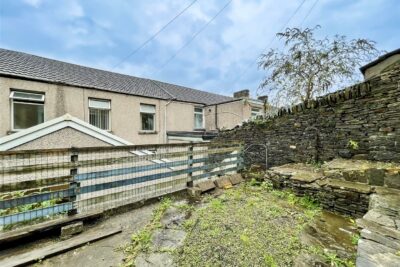 house for rent wood road