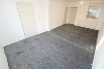 house - terraced for rent oxford street