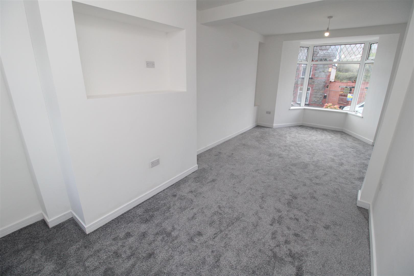 house for rent cemetery road