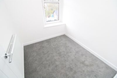 house for rent cemetery road