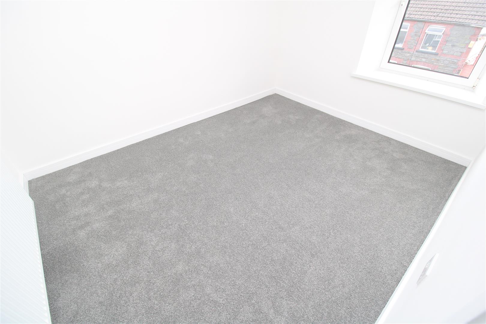 house for rent cemetery road