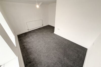 house - semi-detached for rent ystrad road