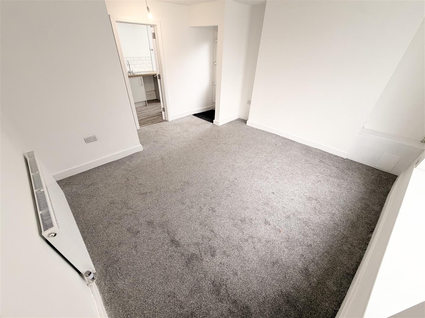 house - semi-detached for rent ystrad road