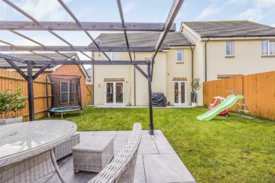 house - semi-detached for sale longcroft way