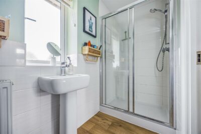 house - semi-detached for sale longcroft way