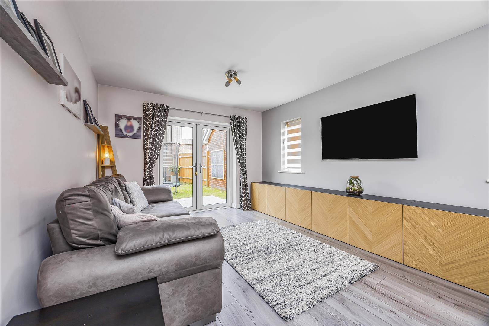 house - semi-detached for sale longcroft way