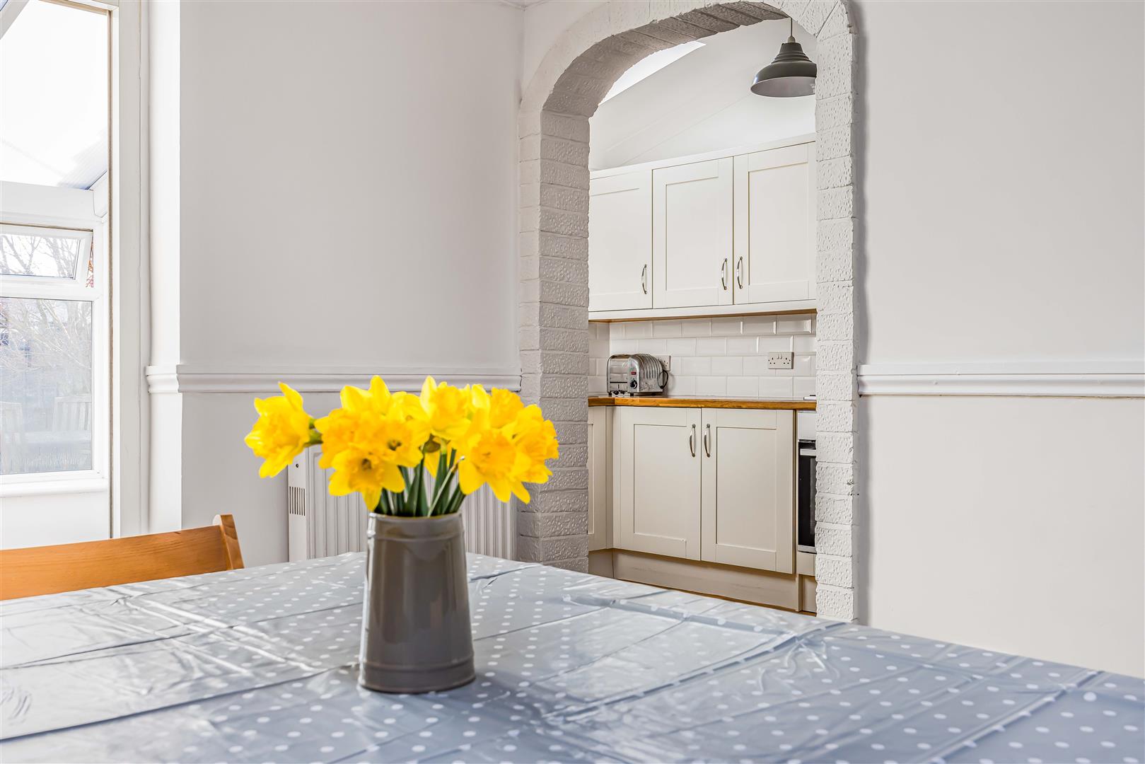 house - terraced for sale kensington road