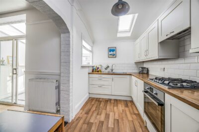 house - terraced for sale kensington road
