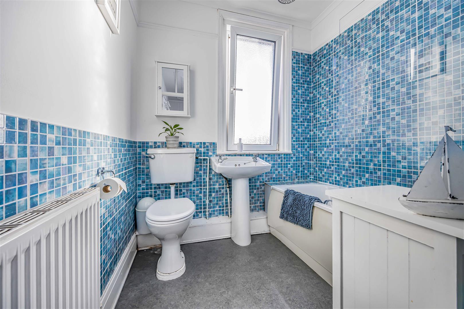 house - terraced for sale kensington road