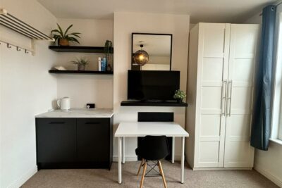 studio for rent heidelberg road