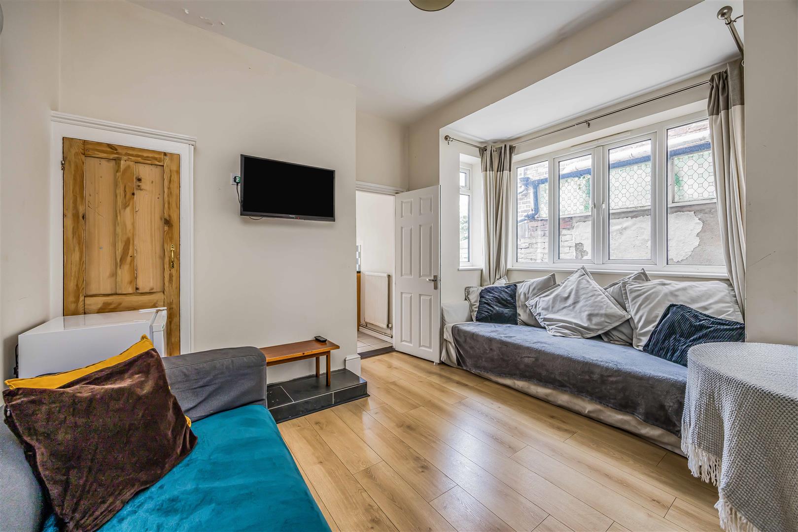 house for rent fawcett road