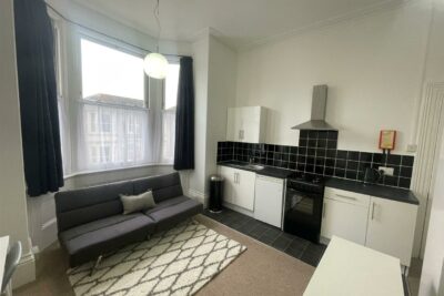 house for rent st edwards road