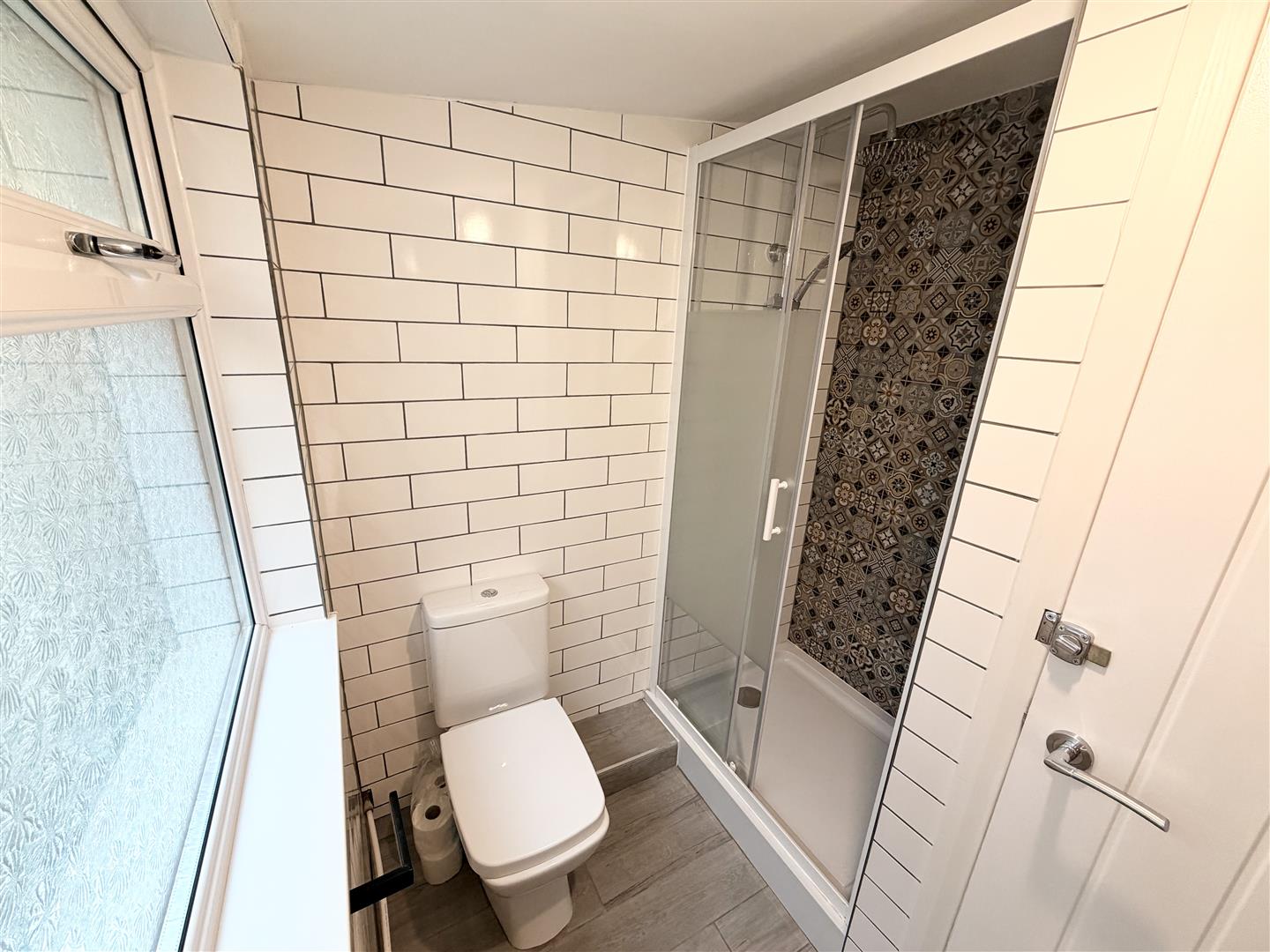 house - terraced for rent station terrace