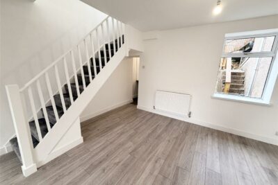 house - terraced for rent station terrace