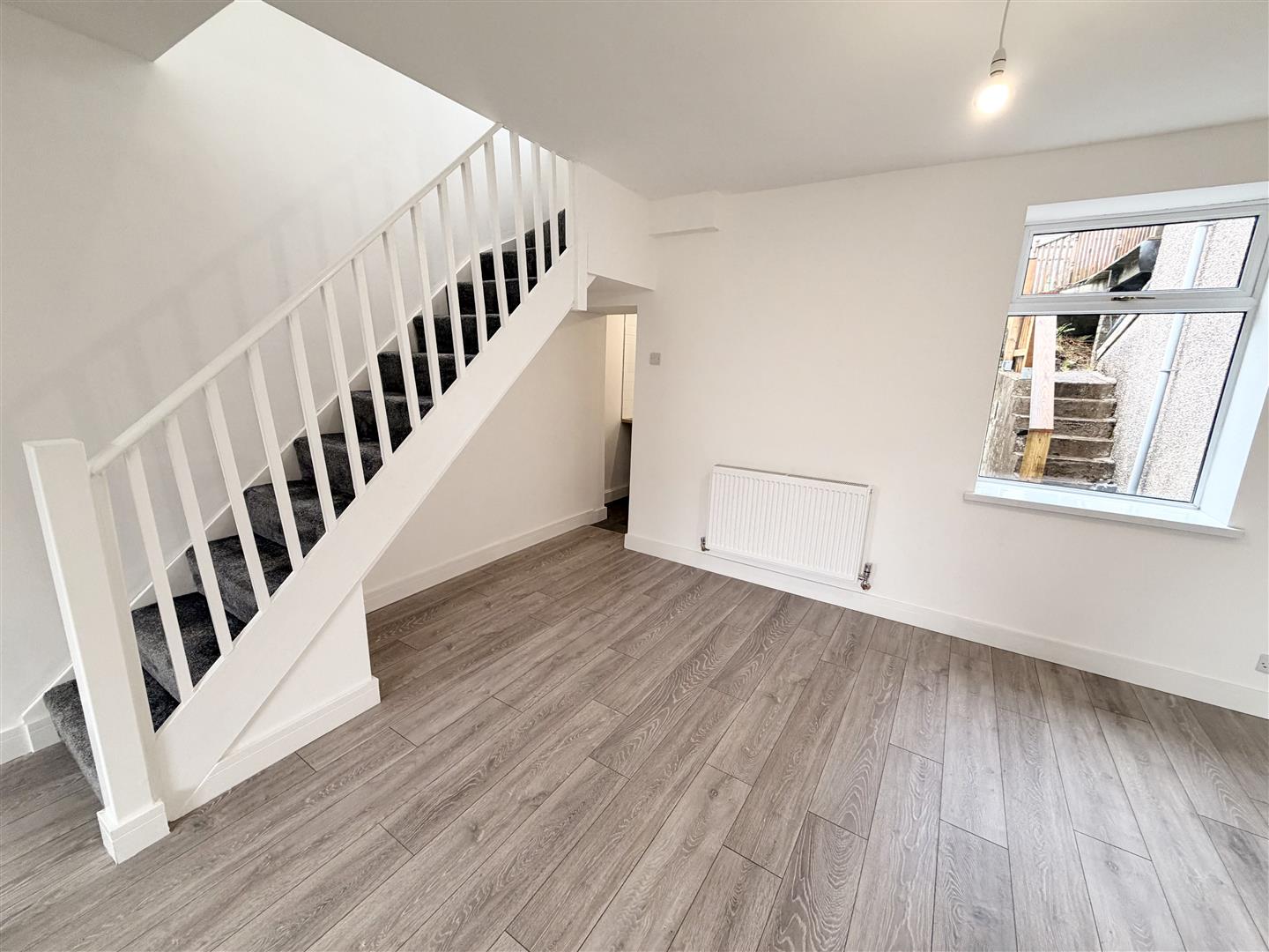 house - terraced for rent station terrace