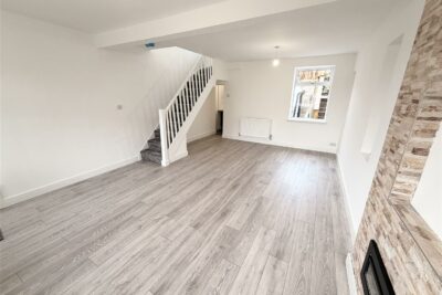 house - terraced for rent station terrace