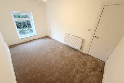 house - end terrace for rent shady road