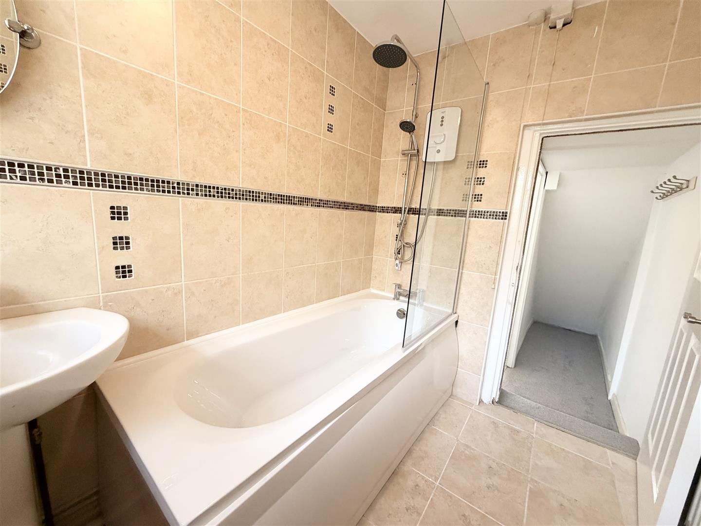 house for rent jones street