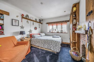 house - detached for sale billingshurst road