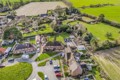 house - semi-detached for sale haresfoot close