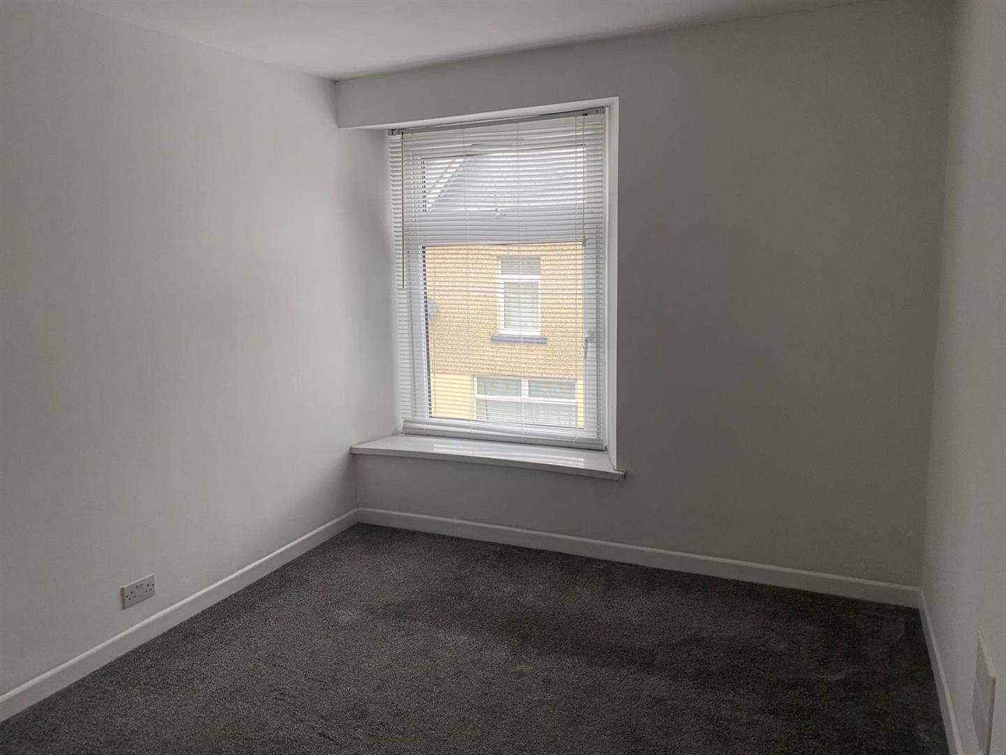 house for rent bridge street