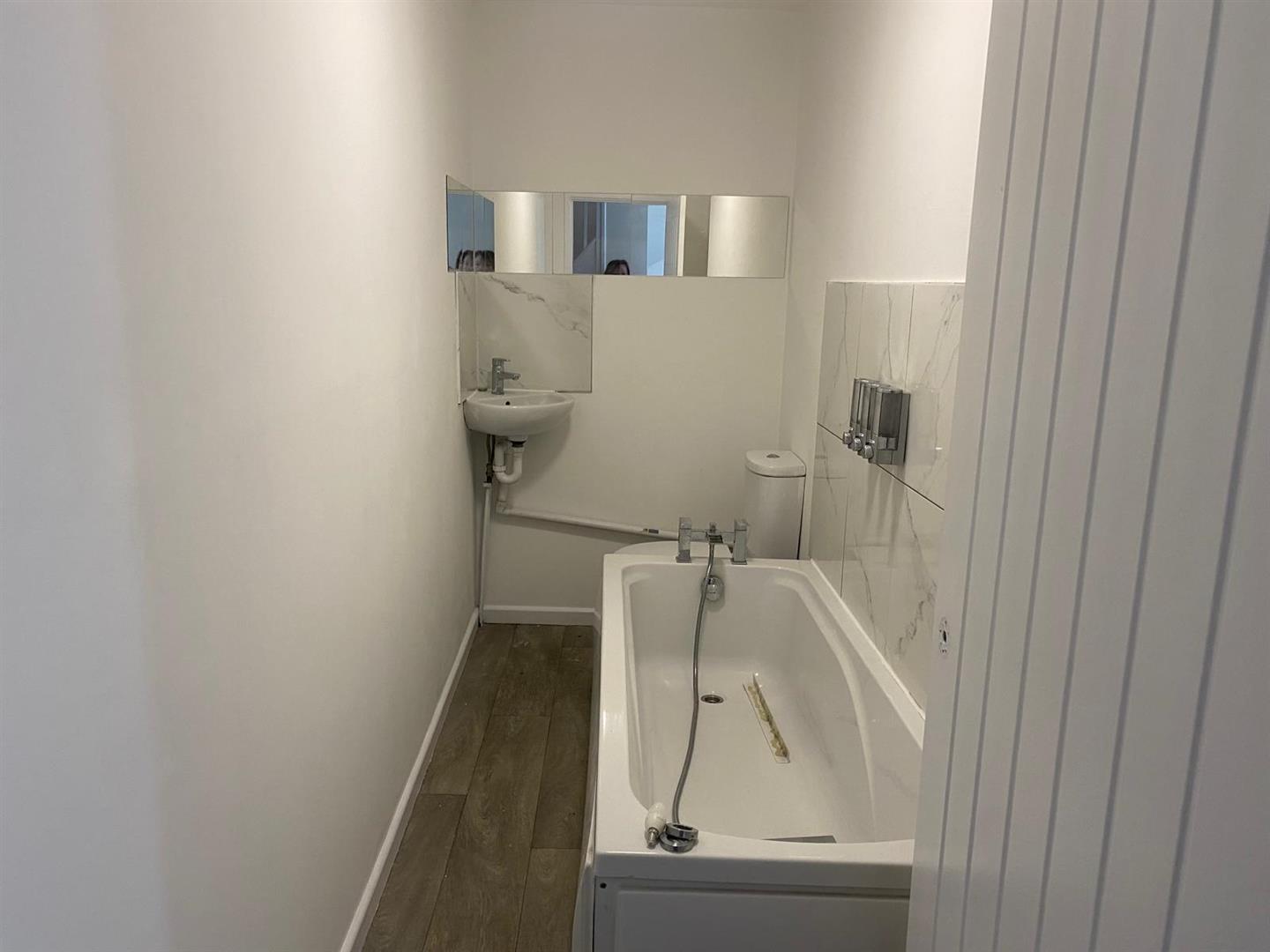 house for rent bridge street