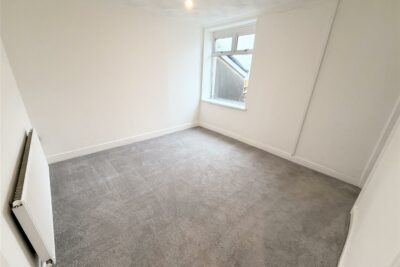 house - terraced for rent wern street