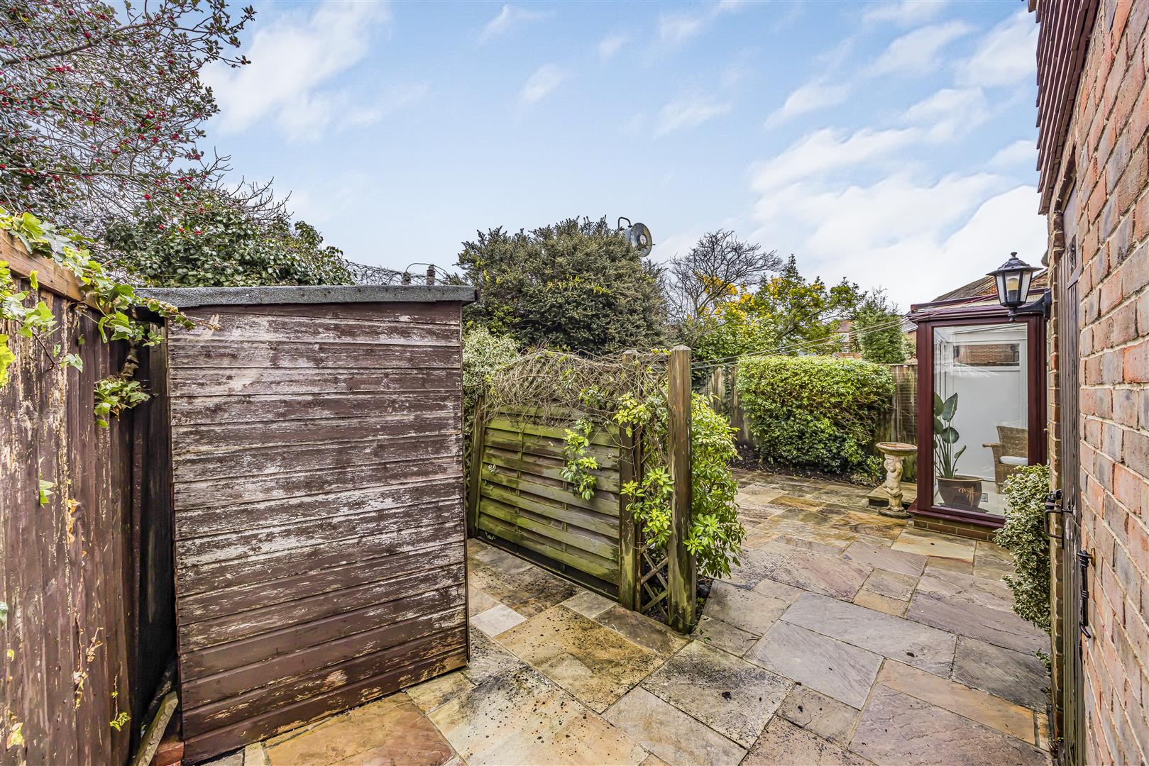house - end terrace for sale school lane
