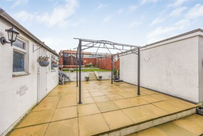 house for sale elkstone road