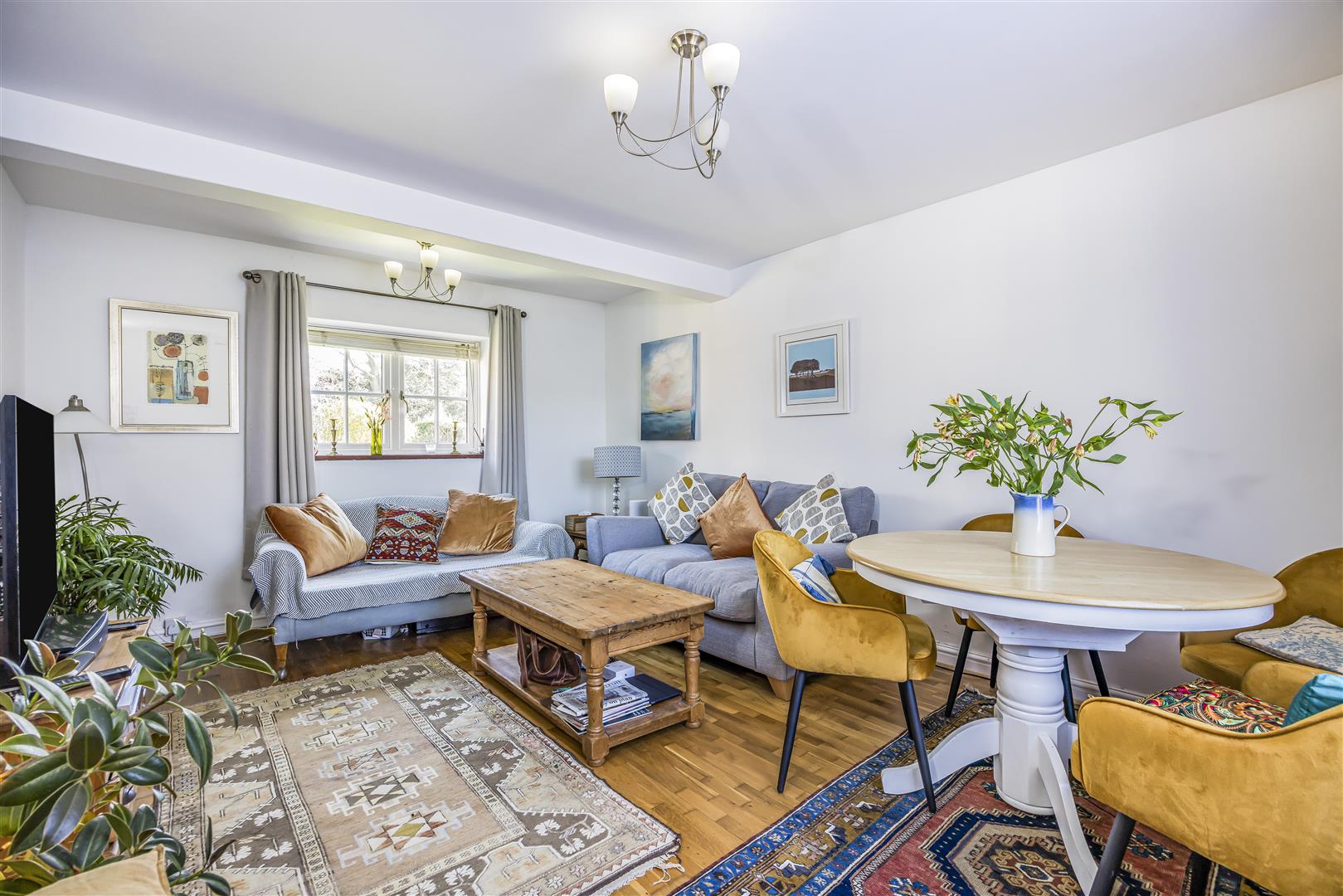 cottage for rent 19 leigh road