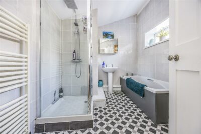 cottage for rent 19 leigh road