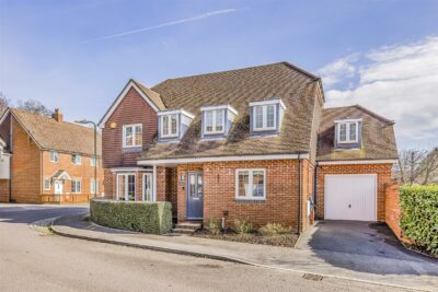 house - detached for sale letcombe place