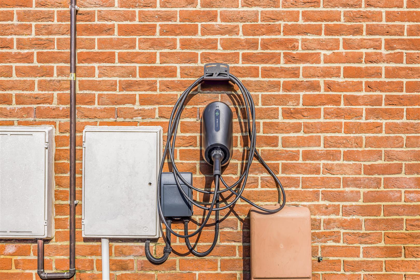 house - detached for sale letcombe place