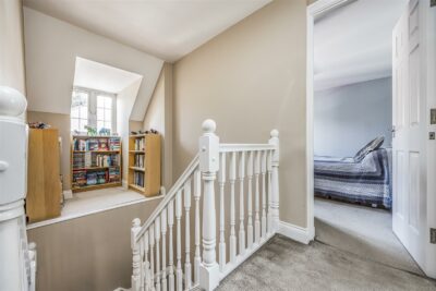 house - detached for sale letcombe place