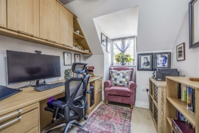 house - detached for sale letcombe place