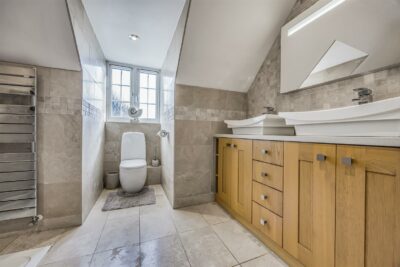 house - detached for sale letcombe place