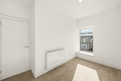 house - terraced for sale ynyswen road