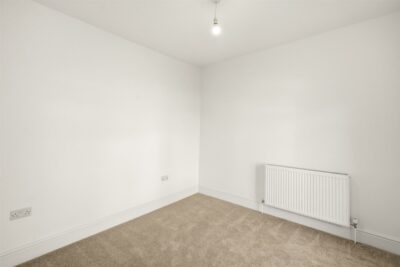 house - terraced for sale ynyswen road