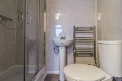 house - end terrace for sale broadway