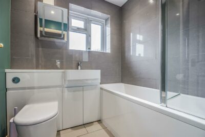 house for sale camelia close