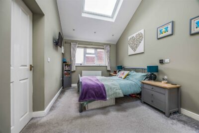 house for sale camelia close