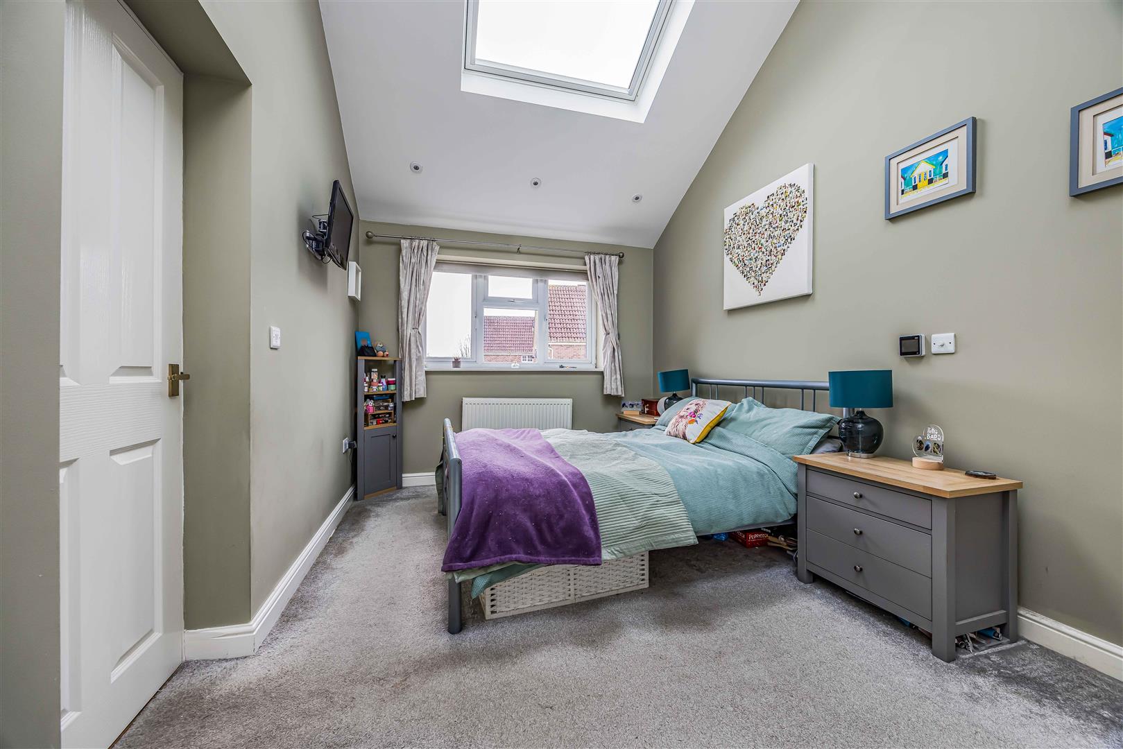 house for sale camelia close