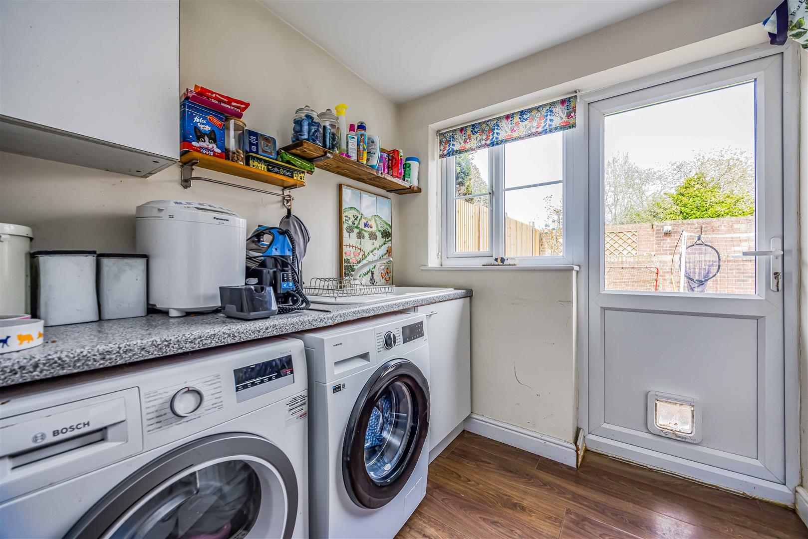 house for sale camelia close