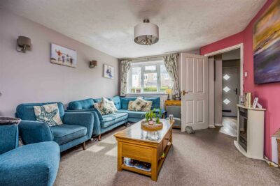 house for sale camelia close